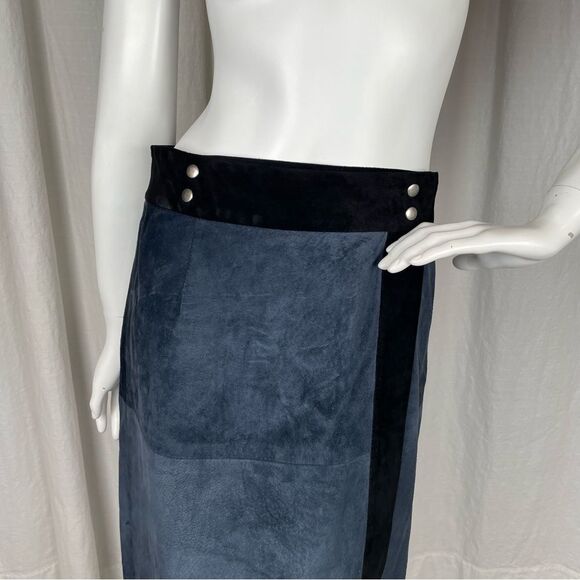 Sea NY navy and black suede wrap midi skirt Size 8 - Picture 3 of 7